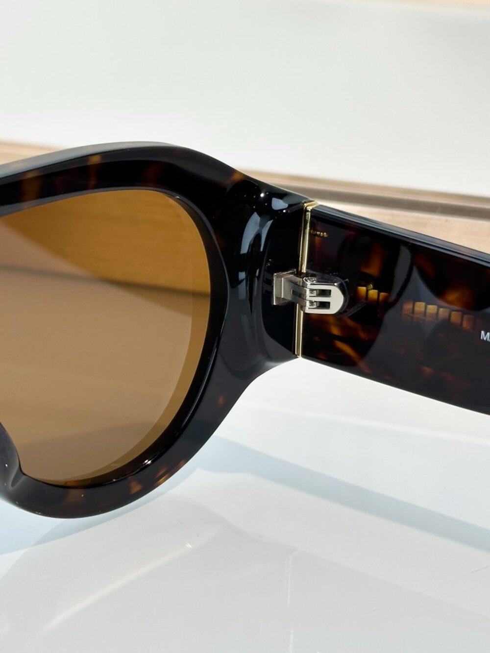 NWT CHANEL Tortoise Shell Shield Aviator Sunglasses Gold CC Logo - Picture 9 of 10